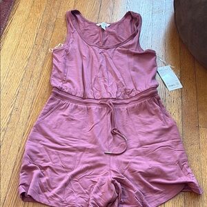 NWT Women's Athleta Balance Sleeveless Romper